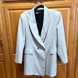 Zara Women's Light Gray Blazer